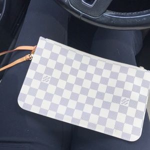 Louis Damier Wrislet